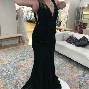 Black prom dress